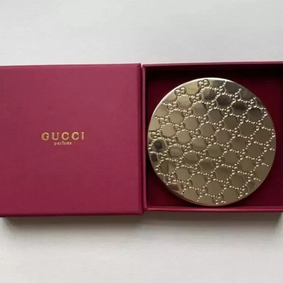 NEW IN BOX GUCCI PARFUMS GUCCISSIMA GG DUAL COMPACT MIRROR - Picture 2 of 7